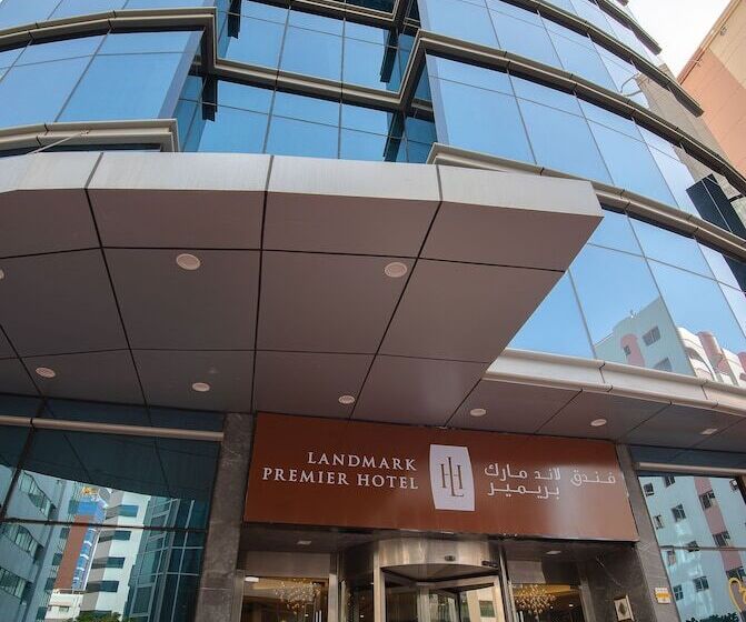 Fotos del hotel Landmark Premier:  5