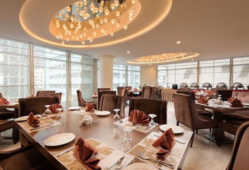 Fotos del hotel Landmark Premier:  14