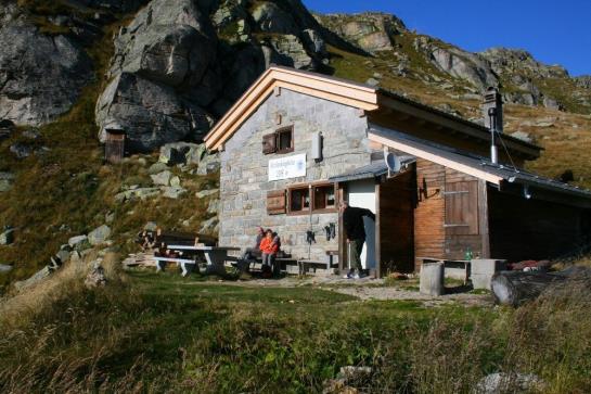 فندق Mittlenberghuette - Binntal Alpinhuette