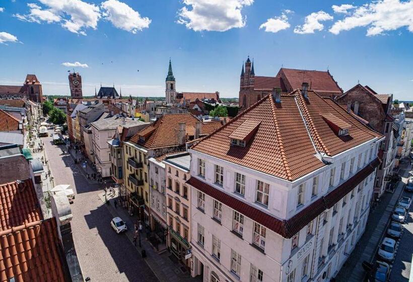 هتل Polonia