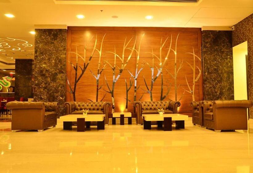 هتل Ramada By Wyndham Jamshedpur