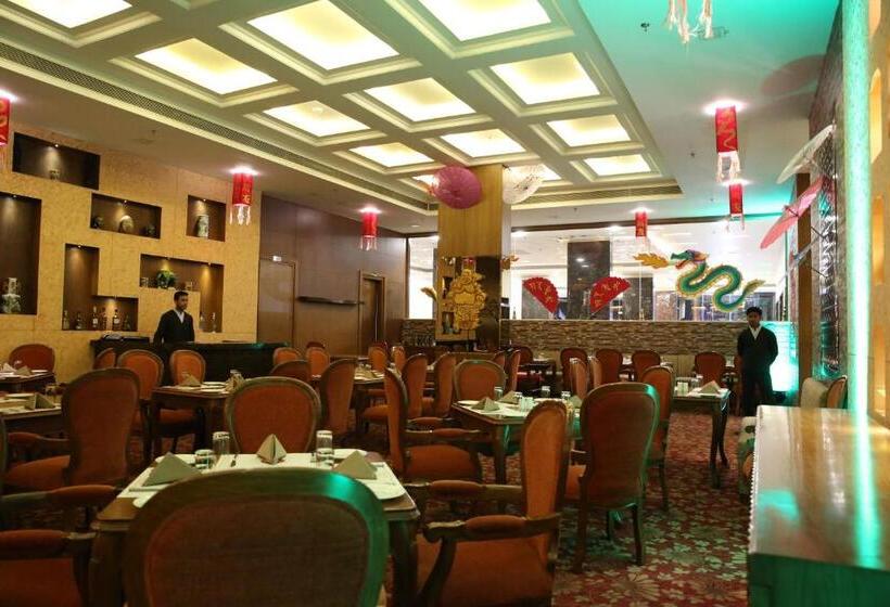 هتل Ramada By Wyndham Jamshedpur