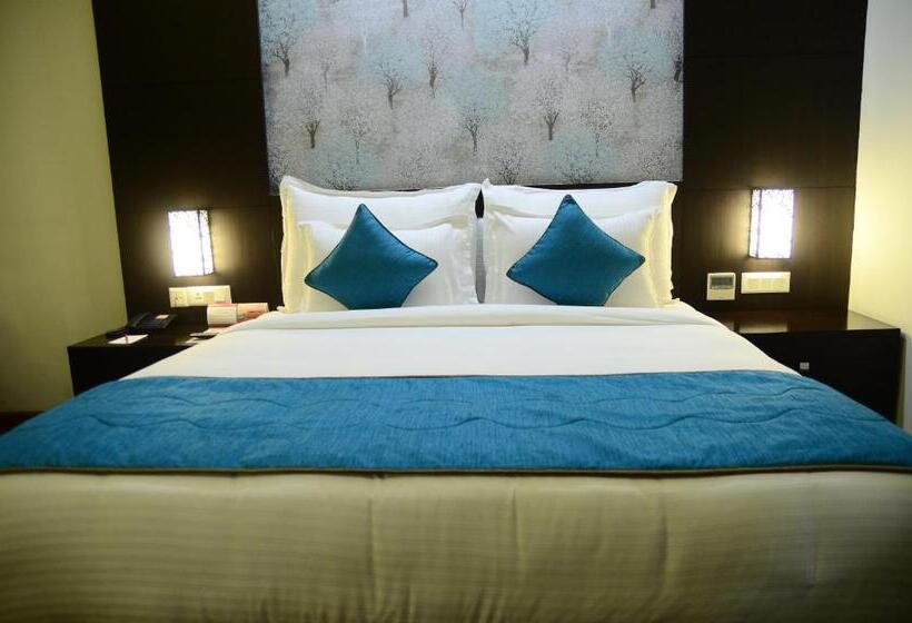 هتل Ramada By Wyndham Jamshedpur