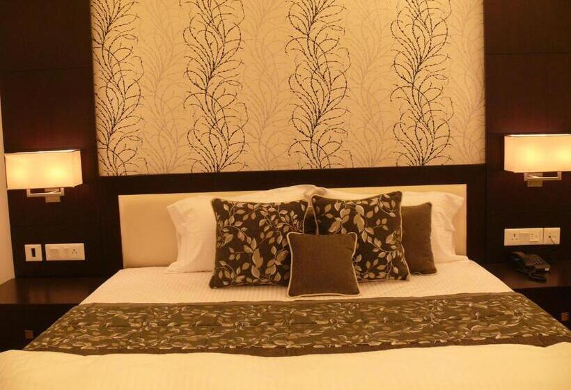 هتل Ramada By Wyndham Jamshedpur