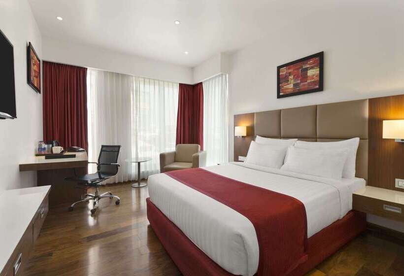 Hotel Ramada Encore By Wyndham Bangalore Domlur