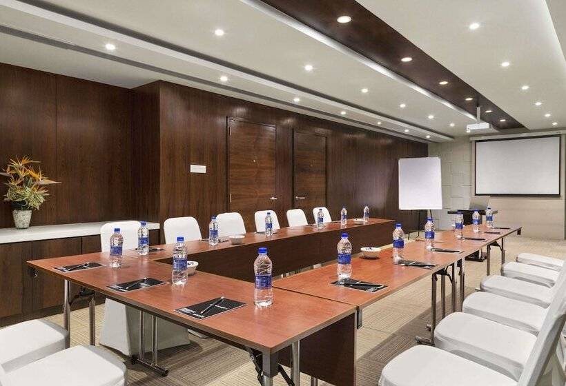 Fotos del hotel Ramada Encore Domlur Bangalore:  23