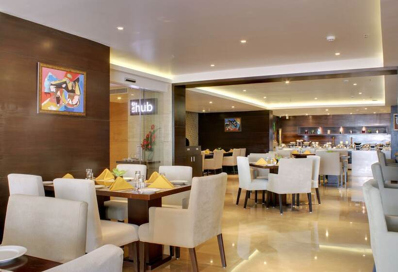 فندق Ramada Encore By Wyndham Bangalore Domlur