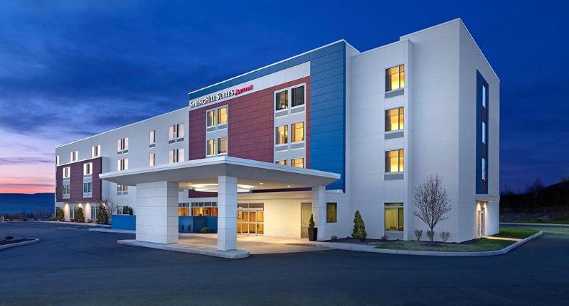 Отель Springhill Suites By Marriott Sumter