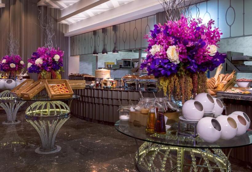 هتل U Sathorn Bangkok