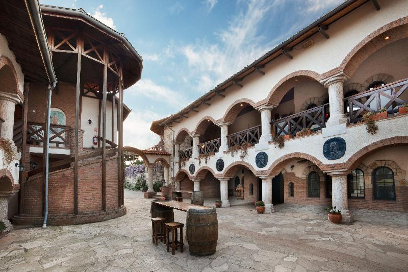 هتل Vinifera Vineyards