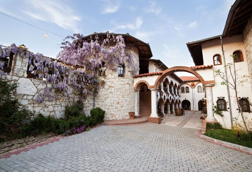 هتل Vinifera Vineyards