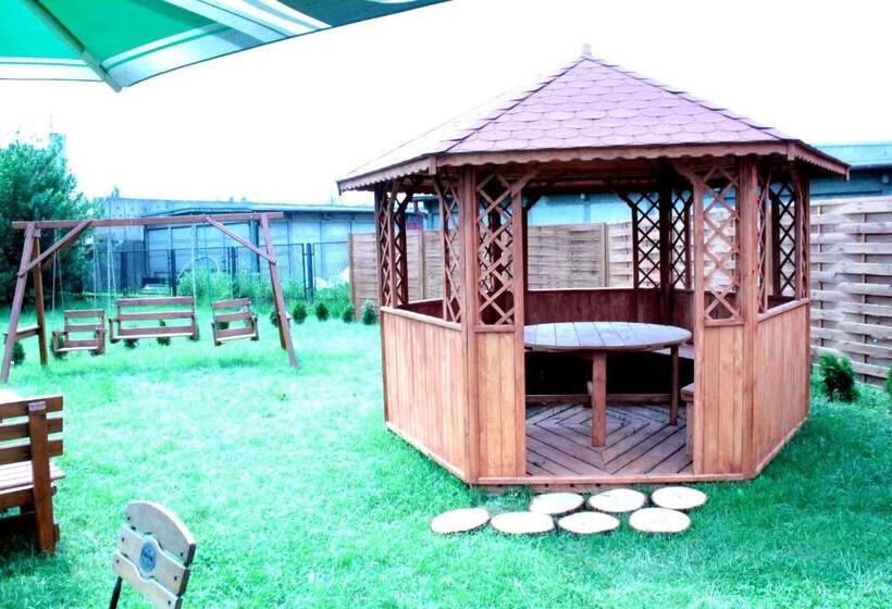 Отель Zajazd Skorpion B&b