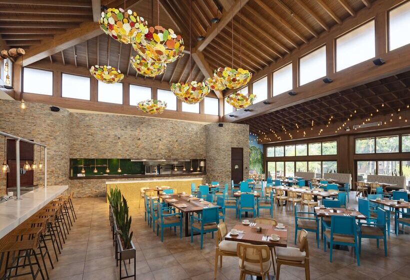 Indura Beach & Golf Resort Curio Collection By Hilton