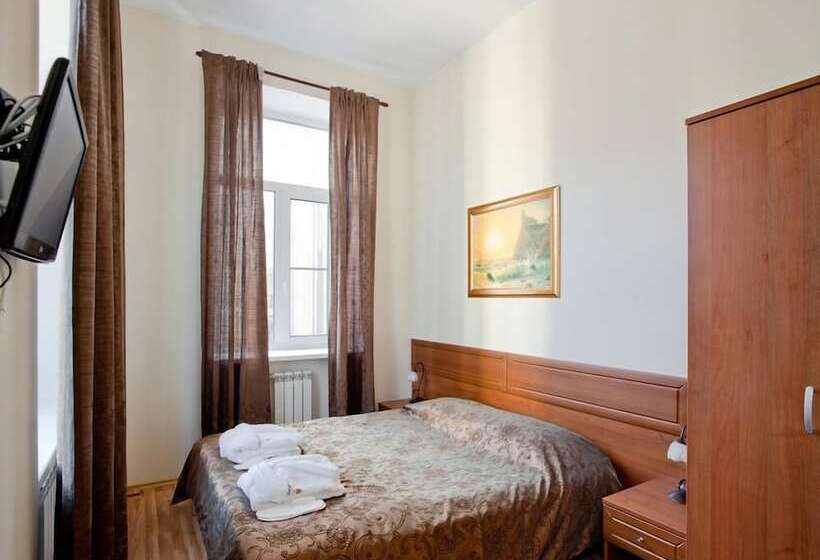 Mini Hotel  Admiral