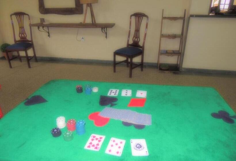 فندق صغير Pousada Villa Três