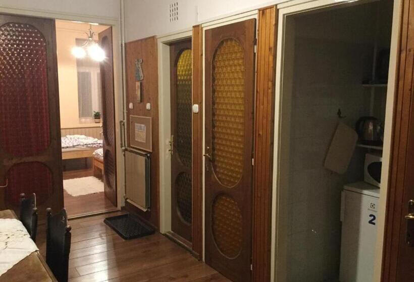 膳宿费 Bazilika Vendégház