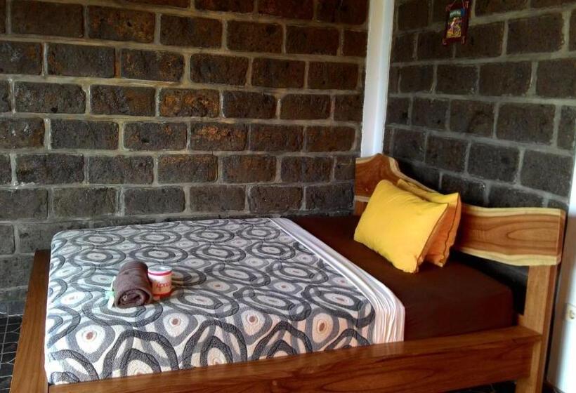 펜션 Gubug Balian Beach Bungalow