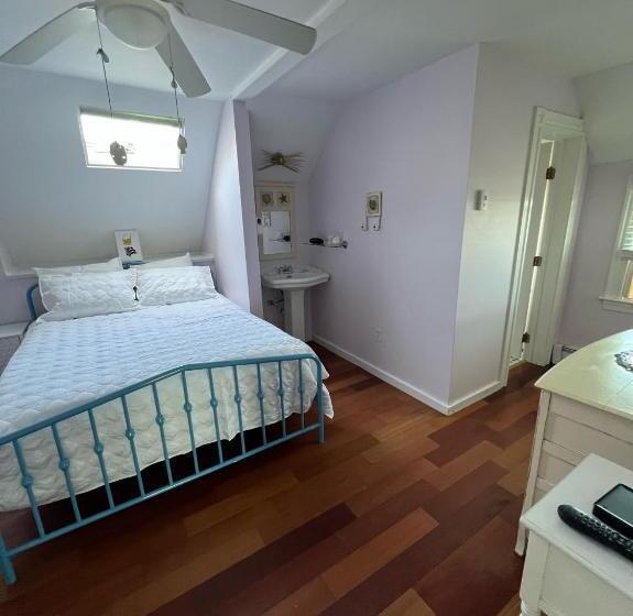 住宿加早餐  Inkwell Beach Cottage