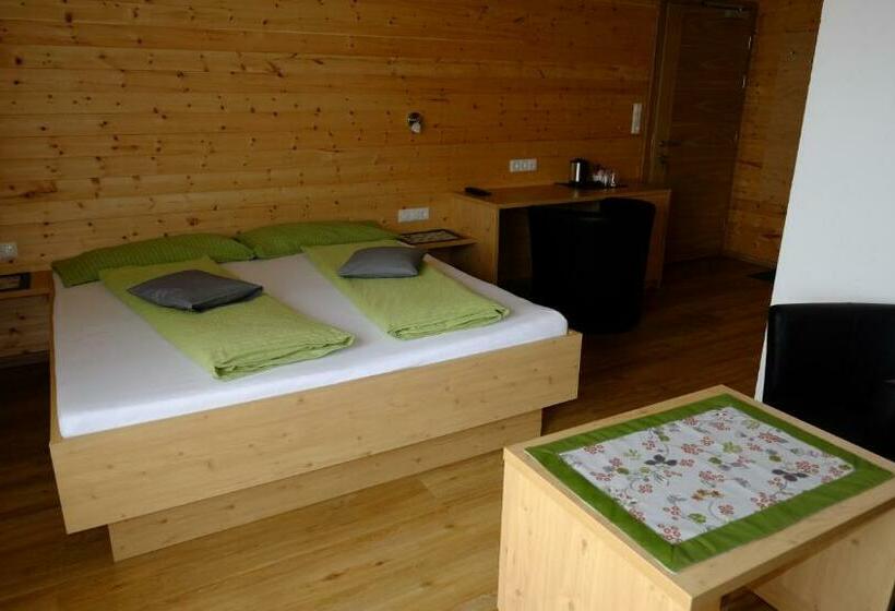 تختخواب و صبحانه Landhaus Franzelin