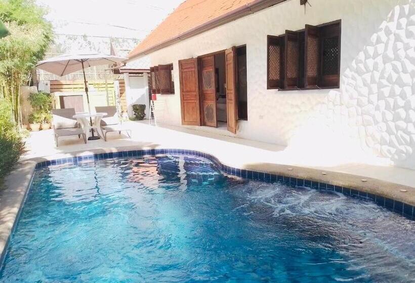 Btc Boutique Resort Private Pool Villas And Studios Hua Hin บ้านทะเลจีน บูติค รีสอร์ท หัวหิน
