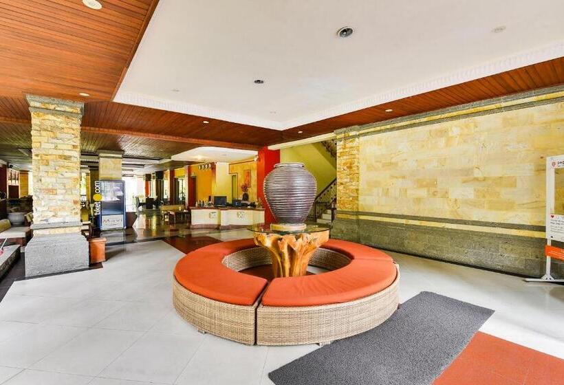 هتل Townhouse Oak Maxi  Legian