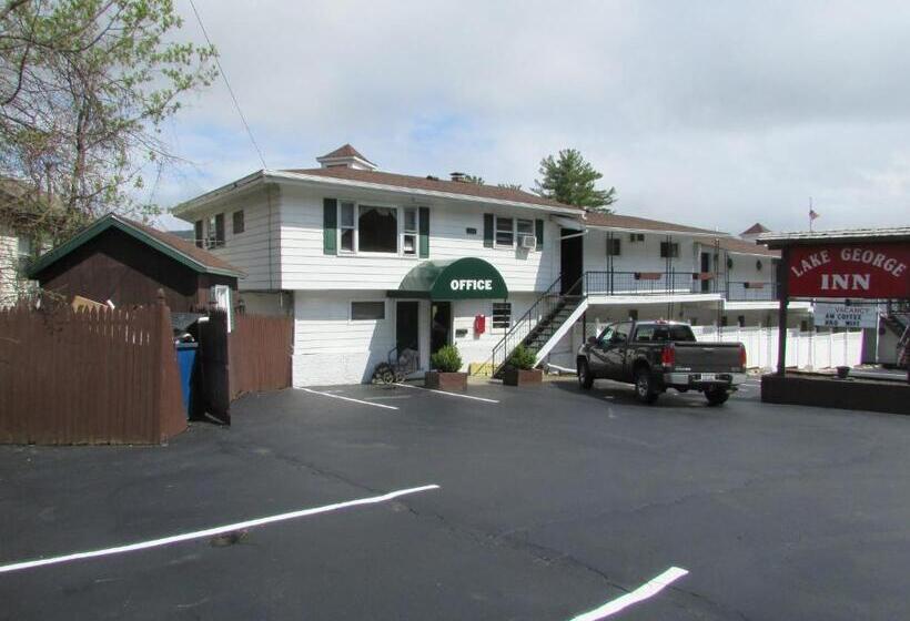مُتل The Lake George Inn