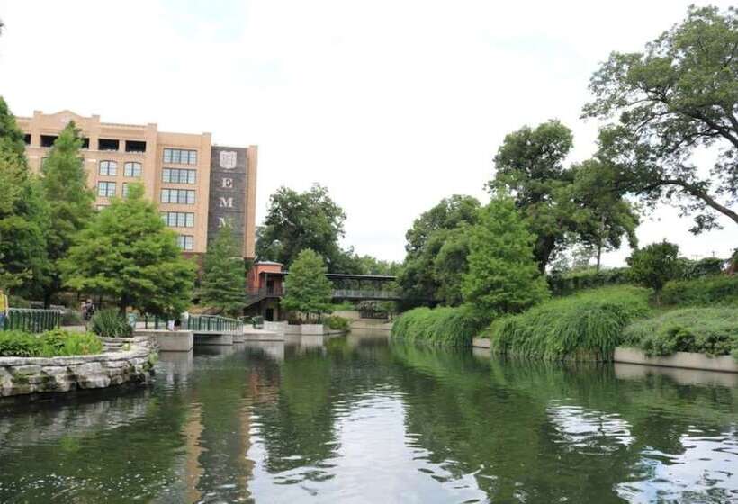 Fabulous Newly Renovated 1br1ba Near Downtown