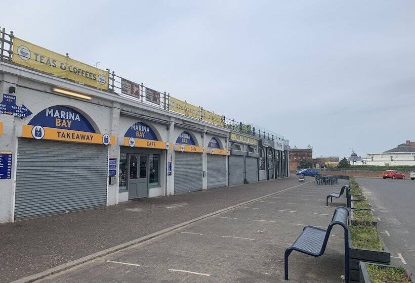 Newly Renovated 2 Bed House In Gorleston On Sea