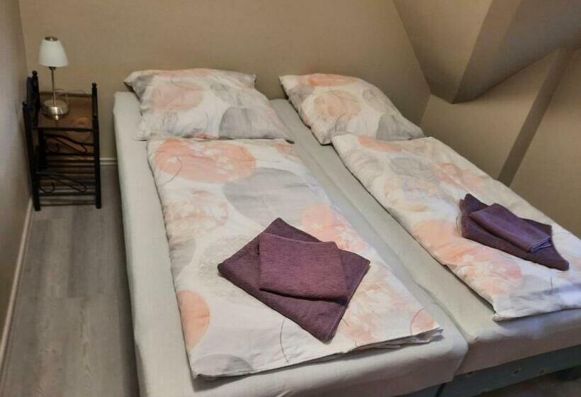 Modernisierte Ferienwohnung Friedrichskoog Spitze, Gegenüber Mutter Kind Klinik