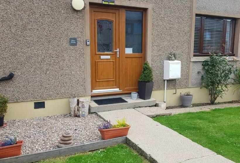 Ella S Hoose