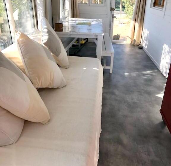 Bungalow De 2 Chambres Avec Jardin Clos Et Wifi A Roquebrune Sur Argens