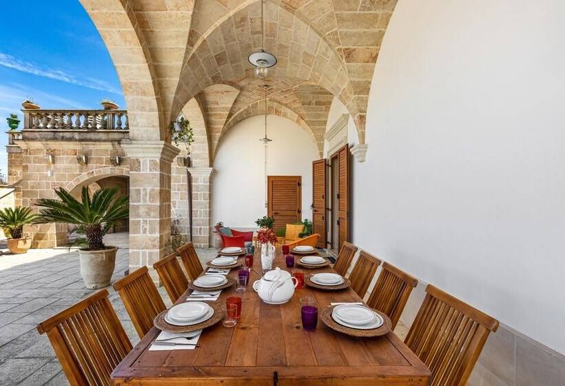 Villa Anna   Suites & Events