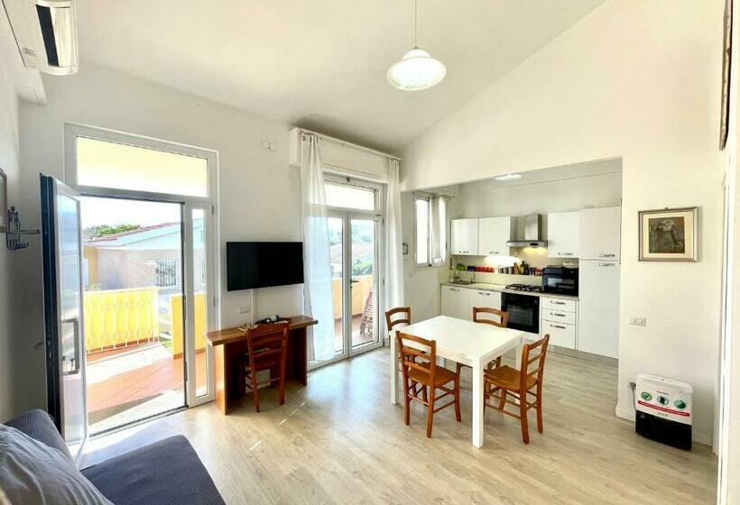 Villa Poetto Beach By Home And Experience , Cagliari, Poetto