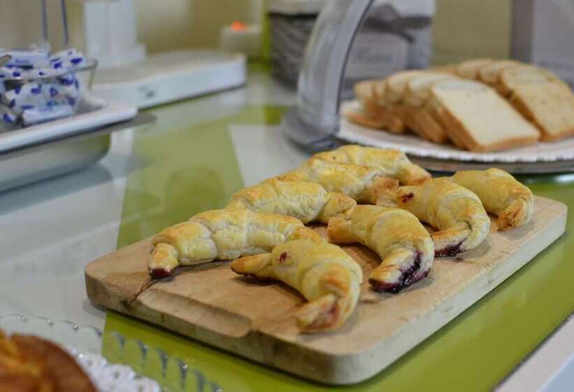 Fotos del hotel B&b Leopoldo And Apartements:  37