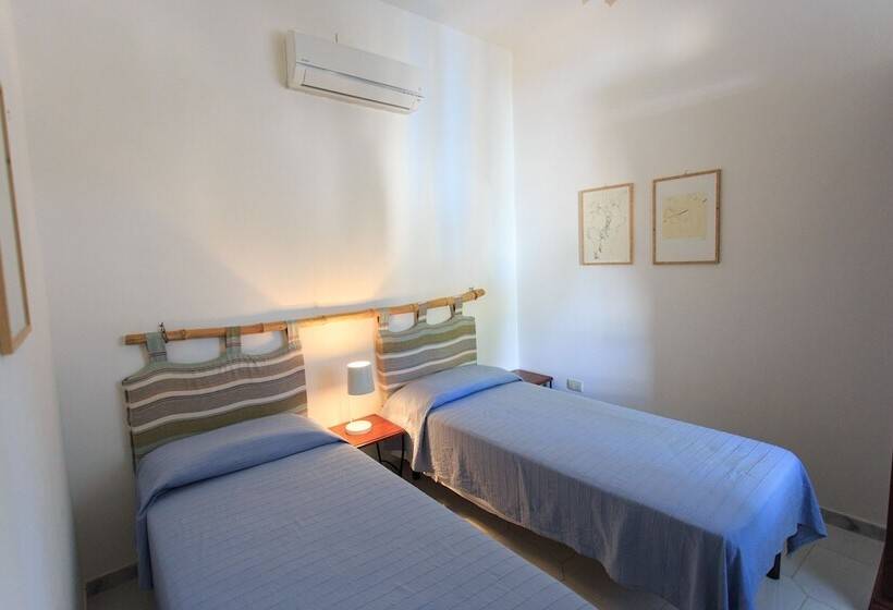 هتل Borgo Marino Plemmirio