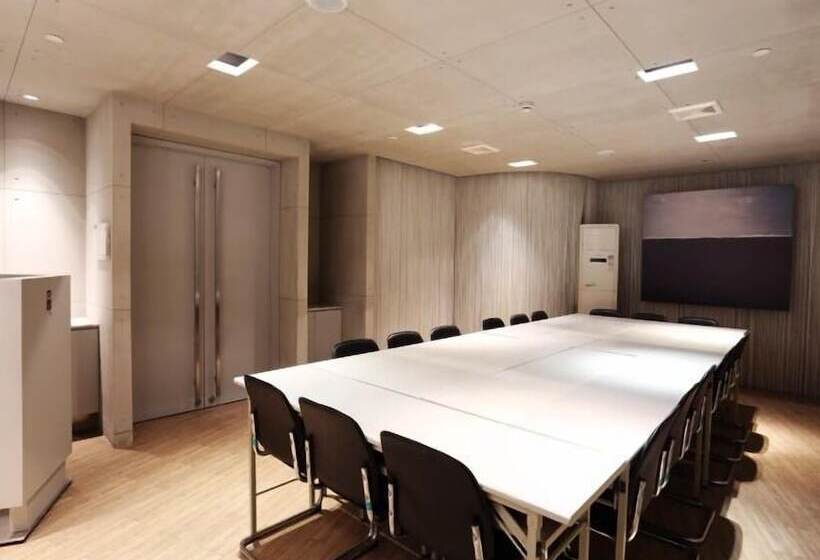 Отель Jinjiang Inn Nantong Development Zone Zhongyang Road