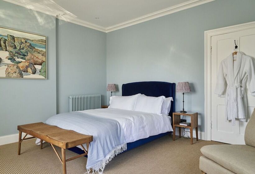 Joivy The South Lodge At Balcarres