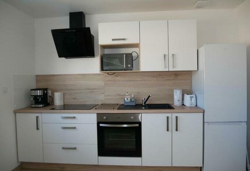 Appartement Lumineux Au Calme