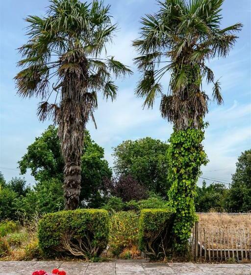 Highleigh House