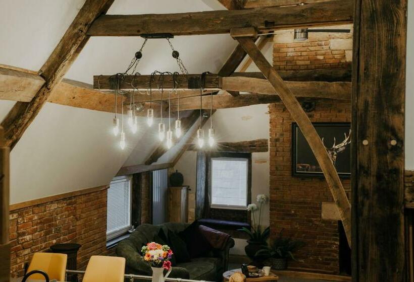 Urban Lofts