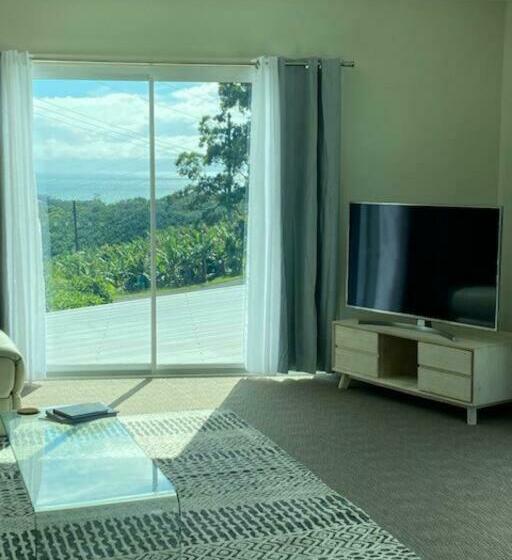 Ocean View Oasis, Coffs Harbour