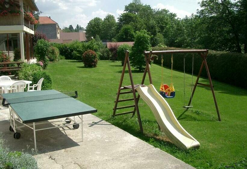 Gîte 295 Montagnes Du Jura Avec Spa Et Sauna Classé 3 étoiles