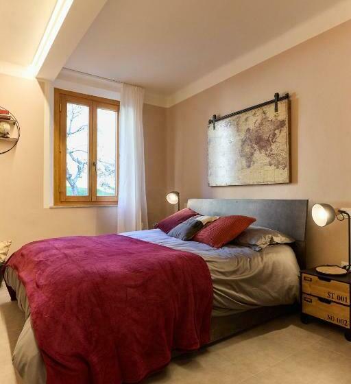 Industrial Apartment In The Heart Of San Miniato