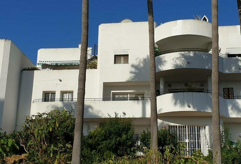 Estepona Golf Apartment