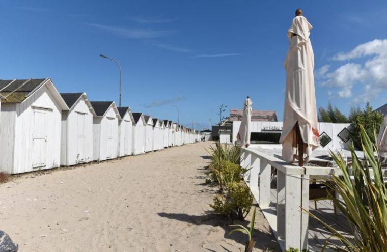 Les Pieds Dans L Eau   Accès Direct à La Plage