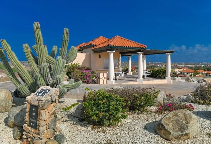 New Gorgeous Listing With Hot Tub Golf Course View In Tierra Del Sol