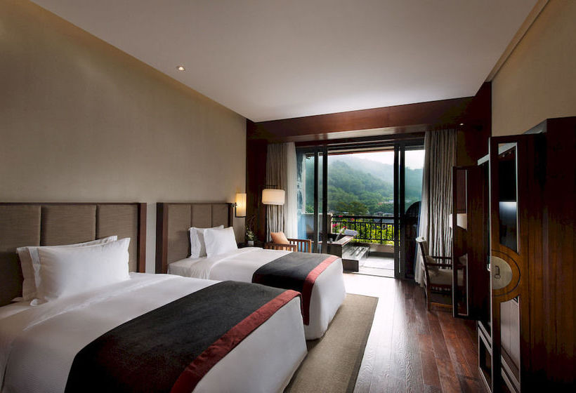 DoubleTree Resort by Hilton Hotel Hainan - Qixianling Hot Spring