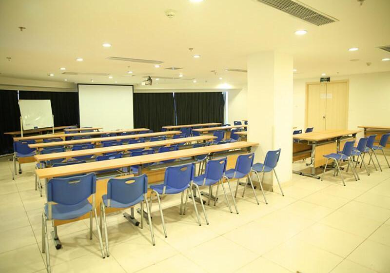 Fotos del hotel Greentree Inn Jiangsu Suzhou Xiangcheng Huoli Island Business:  32