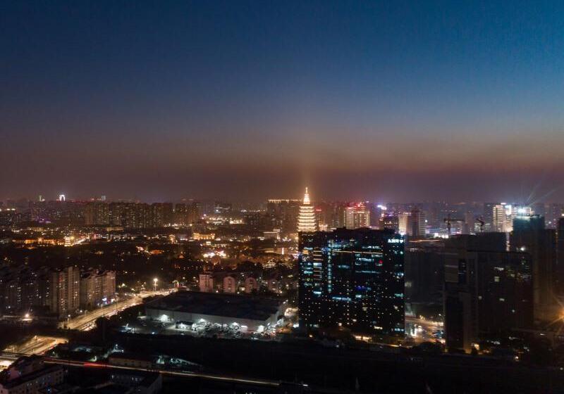 ホテル Greentree Inn