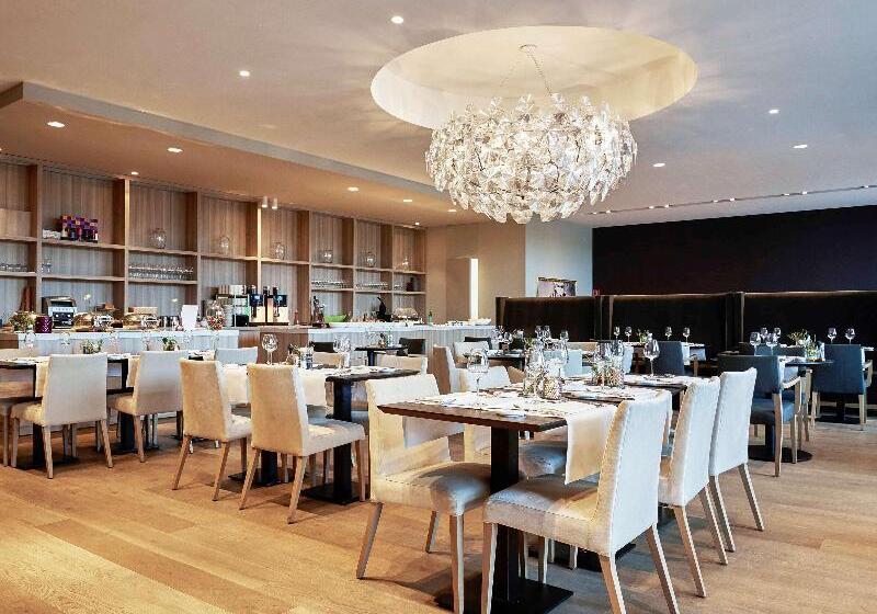 هتل Mercure Roeselare
